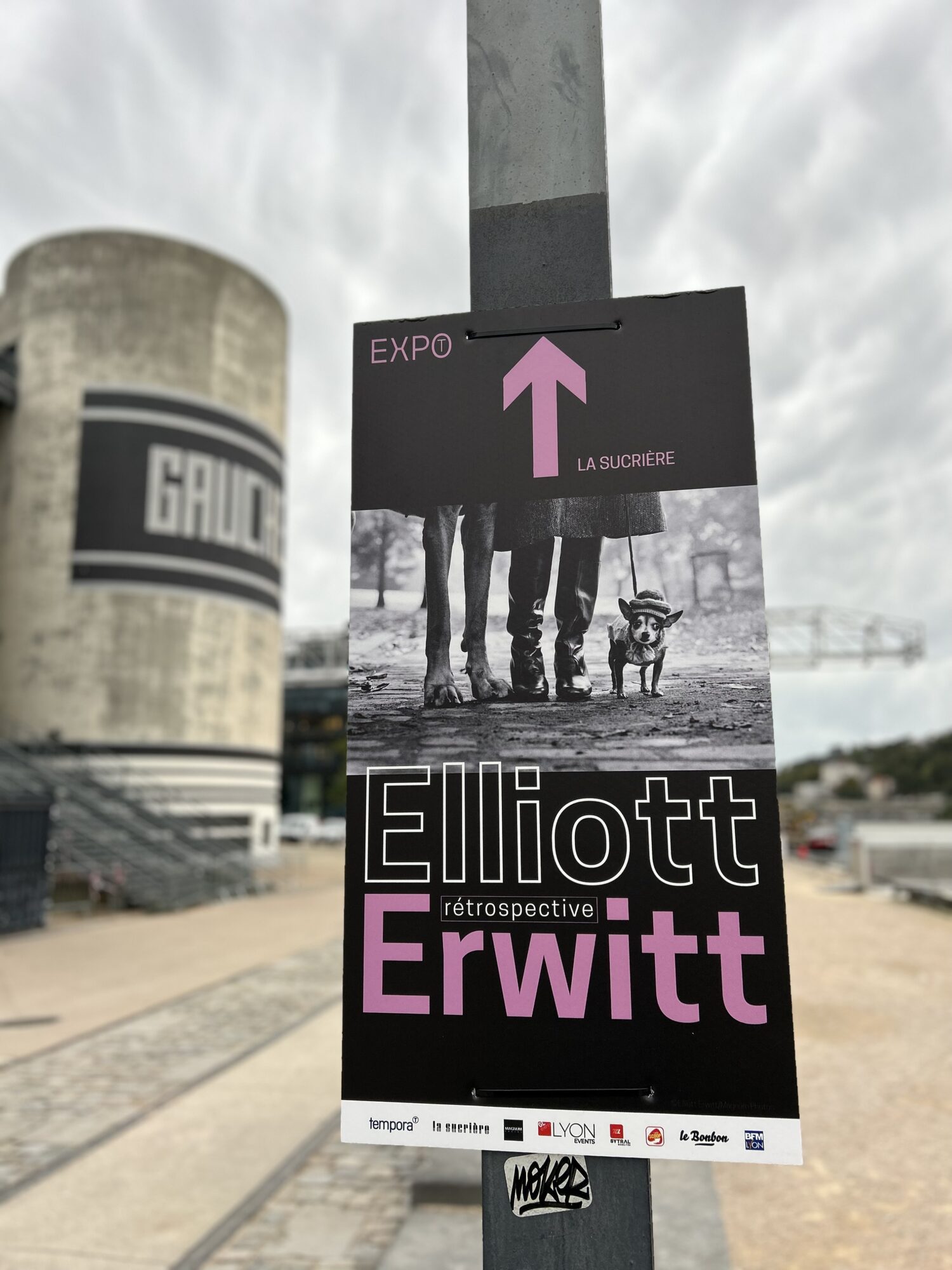 Exposition photo à Lyon d'Elliott Erwitt à la sucrière